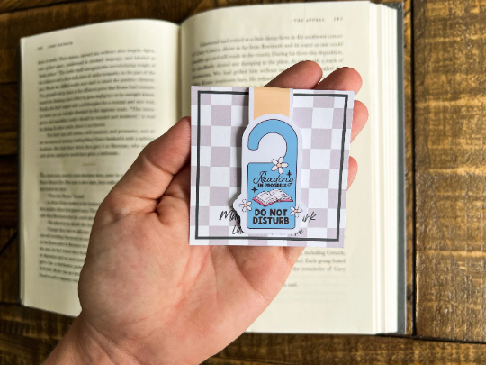 Reading Do Not Disturb Door Hanger, Magnetic Bookmark